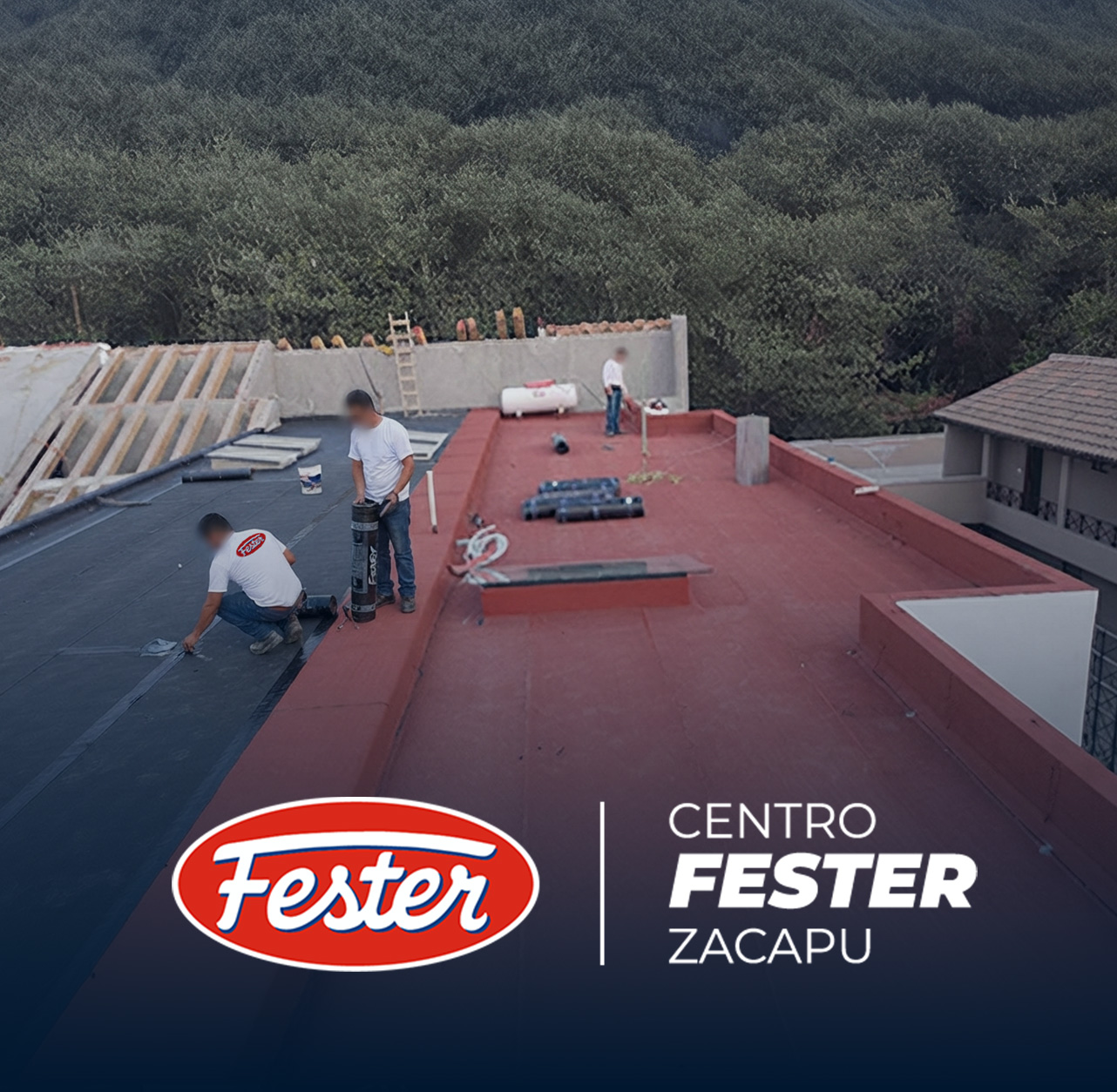 Trabajos de impermeabilización con mantos prefabricados en la azotea de un proyecto residencial en Valle de Bravo.